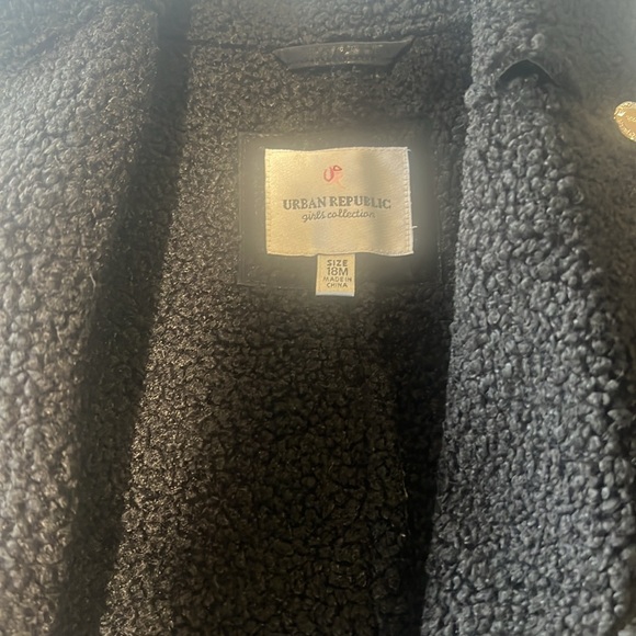 EUC faux leather jacket - Picture 4 of 7